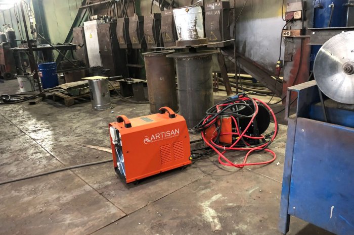 Испытание сварочного аппарата ARTISAN MIG-350B